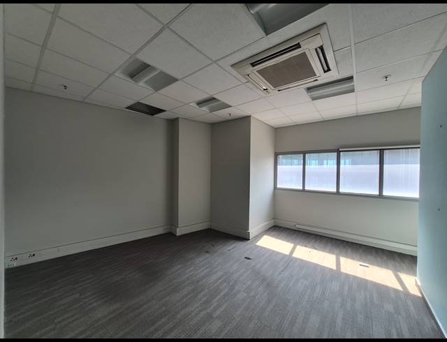 661M² OFFICE TO LET IN SANDTON CENTRAL